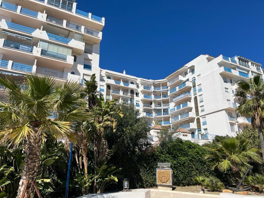 Lyrioshomes Precioso Apartamento Puerto De Estepona Extérieur photo