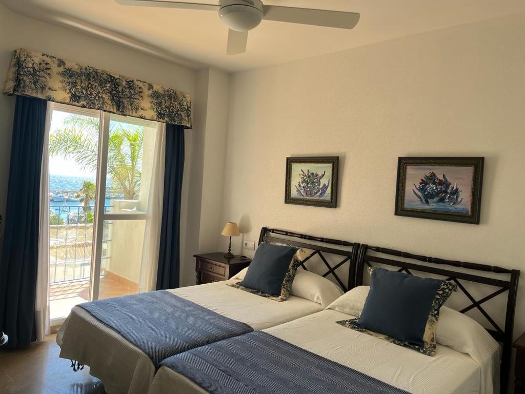 Lyrioshomes Precioso Apartamento Puerto De Estepona Extérieur photo