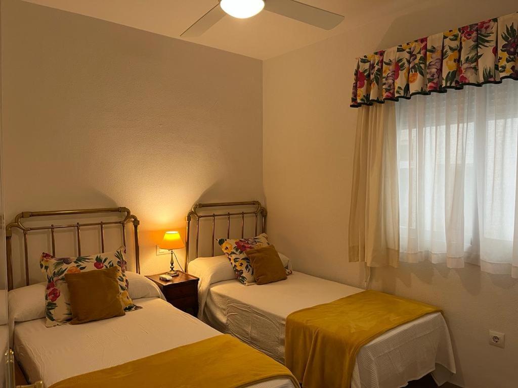 Lyrioshomes Precioso Apartamento Puerto De Estepona Extérieur photo