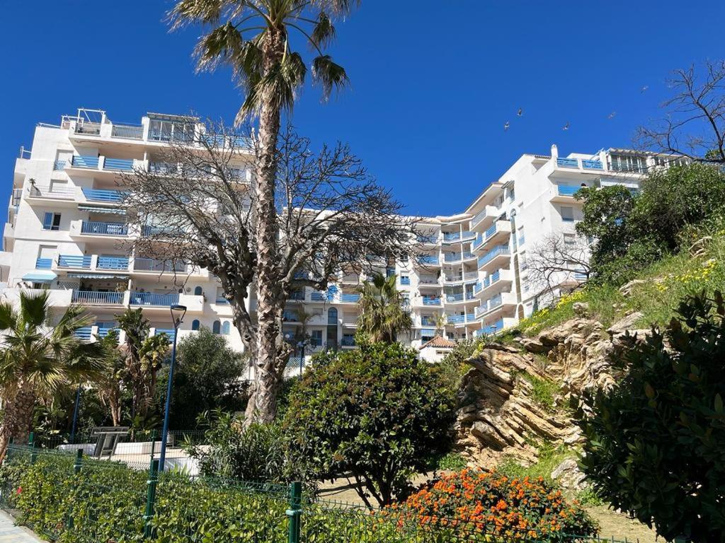 Lyrioshomes Precioso Apartamento Puerto De Estepona Extérieur photo